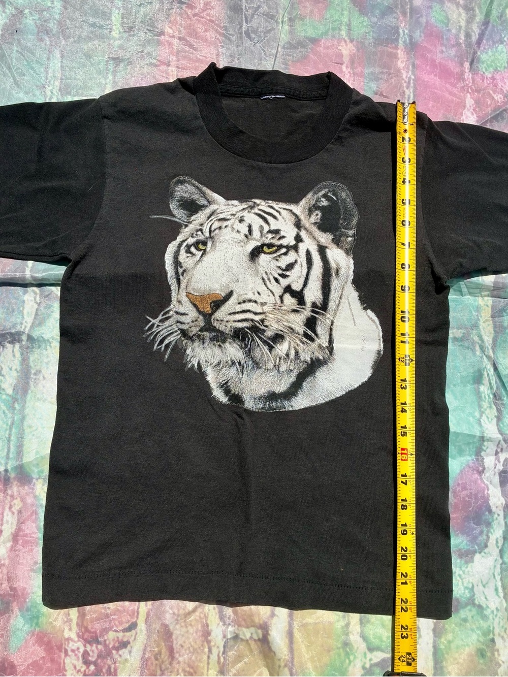 Vintage grunge Black Tiger Graphic Tee